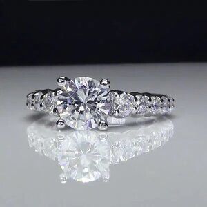 C 🎁Engagement Anillos Sparkling Round Cubic Silver Plated UNVN12068